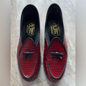 Belgian Shoes Travelette Slippers Burgundy Crocodile Croco Patent Loafers 6